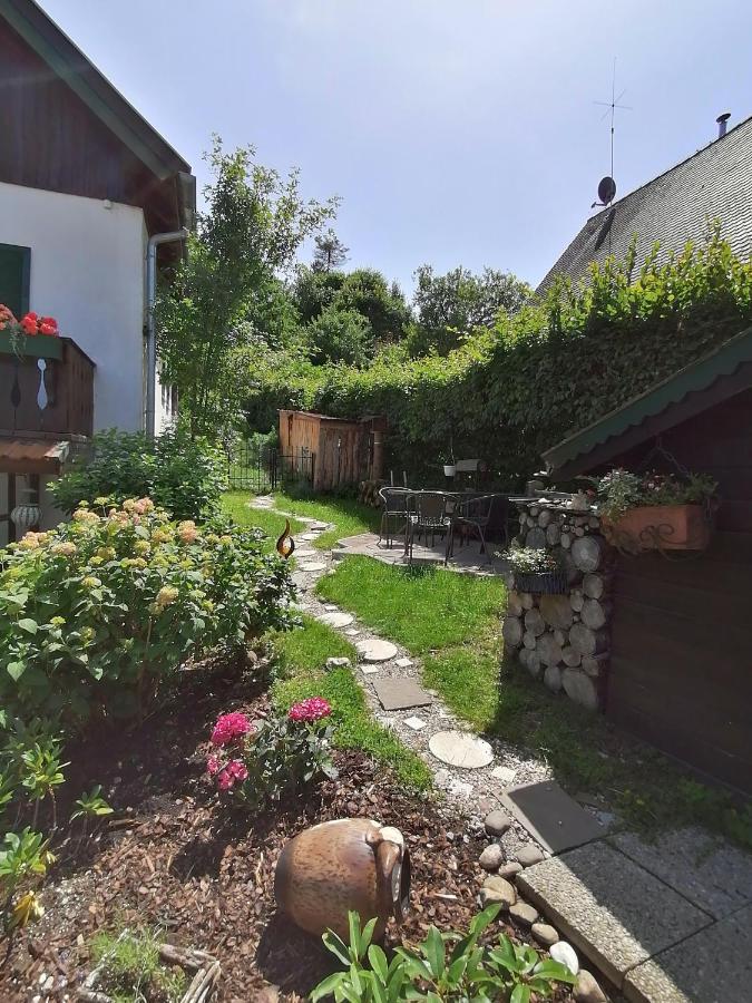 Gästewohnung Am Obstgarten Gräfrath Exterior foto