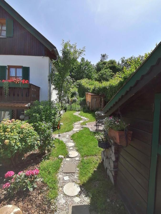 Gästewohnung Am Obstgarten Gräfrath Exterior foto