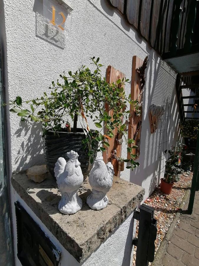 Gästewohnung Am Obstgarten Gräfrath Exterior foto